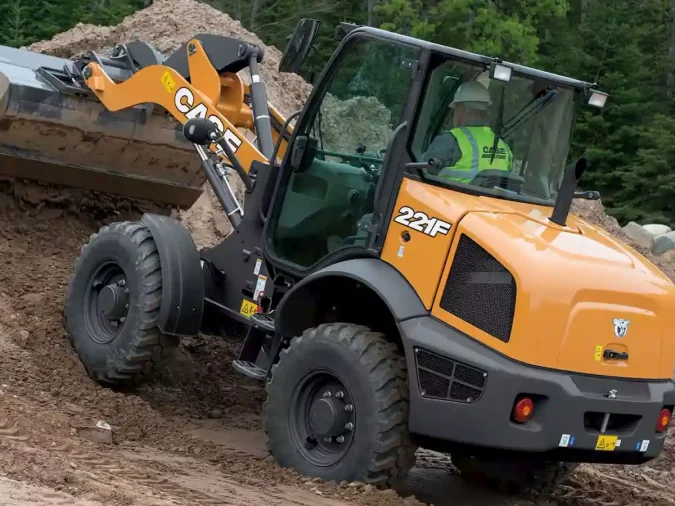 CASE 221F Compact Wheel Loader