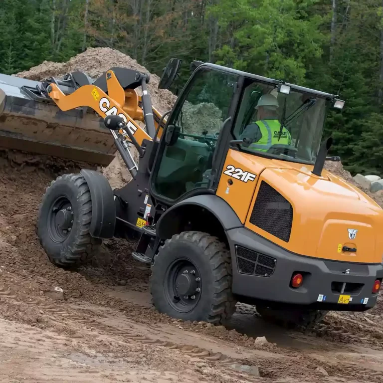 CASE 221F Compact Wheel Loader