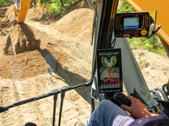 CASE CX170E Full-Size Excavator