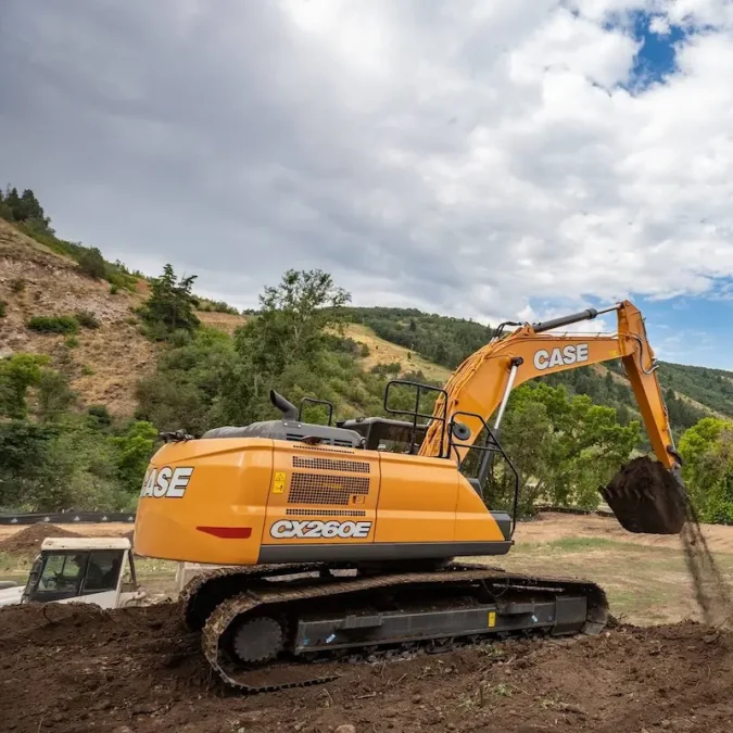 CASE CX260E Full-Size Excavator