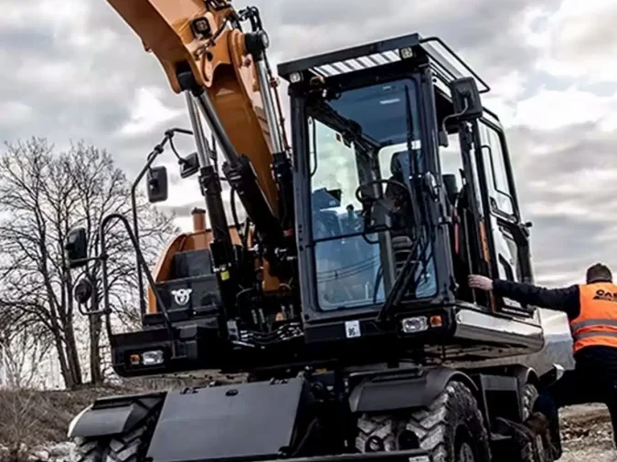 CASE WX210E Wheeled Excavator