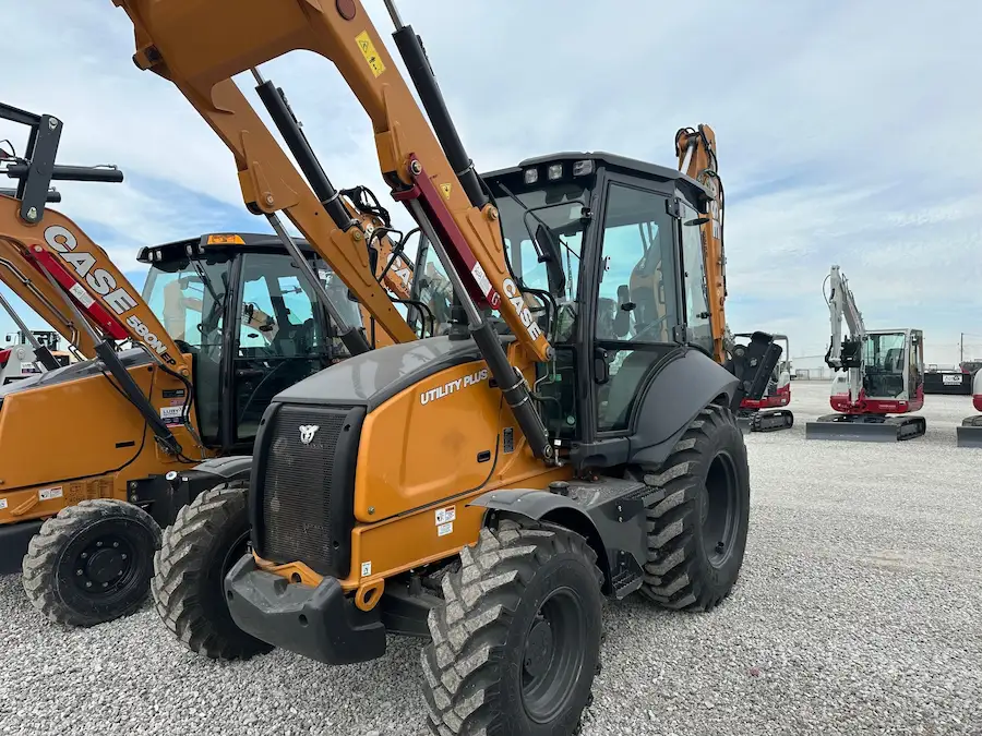 CASE 575N EP Utility Plus Backhoe Loader Extendahoe - LPKH35388