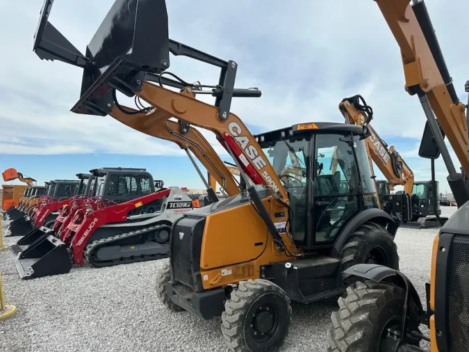 CASE 580N EP 4WD Backhoe Loader - NRC778707