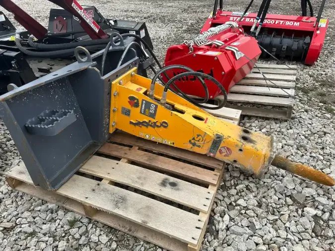 Indeco HP 550 Small Hydraulic Breaker - 04229242