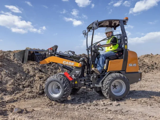 SL15 Small Articulated Loader