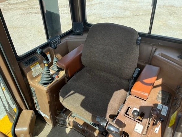 2004 DRESSTA TD15H CONSIGN - P032617