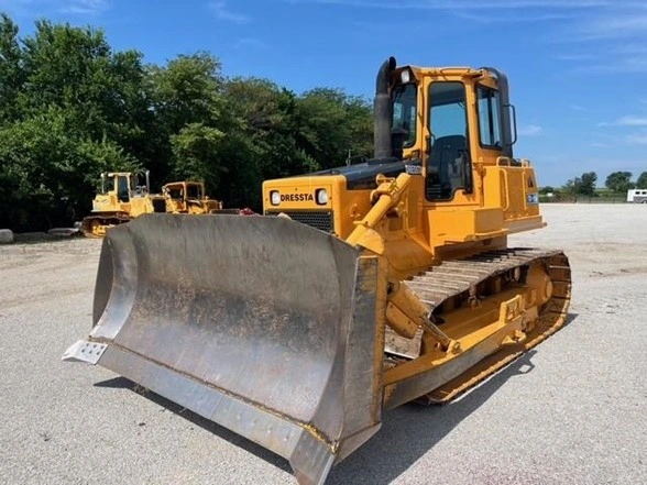 2004 DRESSTA TD15H CONSIGN - P032617