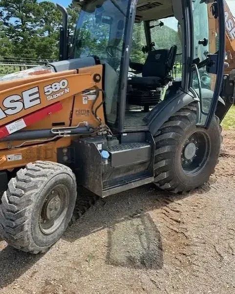 2017 CASE 580SN Super N Construction King Backhoe Loader - EQ0050490