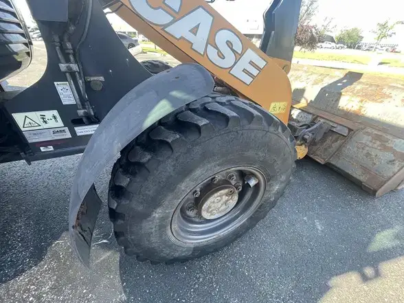 2018 CASE 21F Compact Wheel Loader - EQ0039284