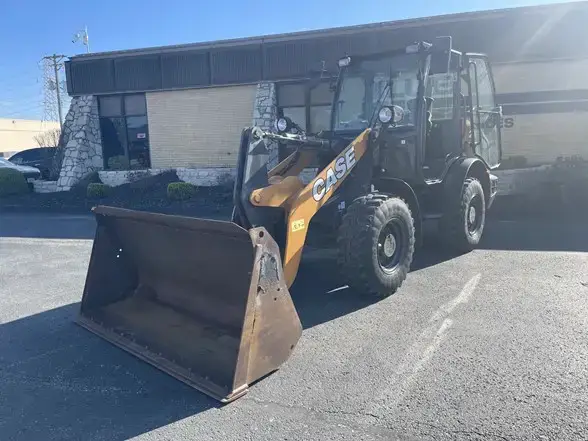 2018 CASE 21F Compact Wheel Loader - EQ0039284