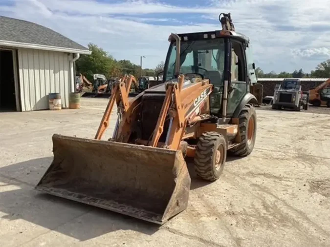 2011-case-extendahoe-580sn