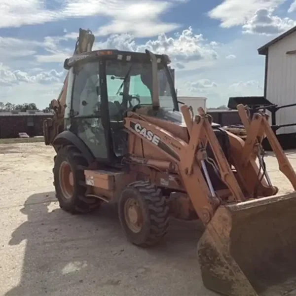 2011 case extendahoe 580sn front