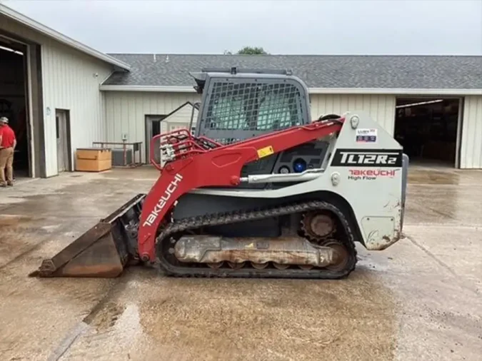 2018 Takeuchi TL12R2 Compact Track Loader - EQ0050015