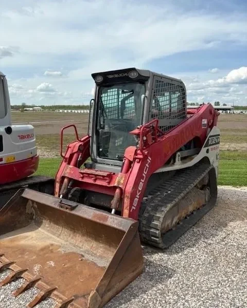 2020 Takeuchi TL12V2 Compact Track Loader - EQ0050426