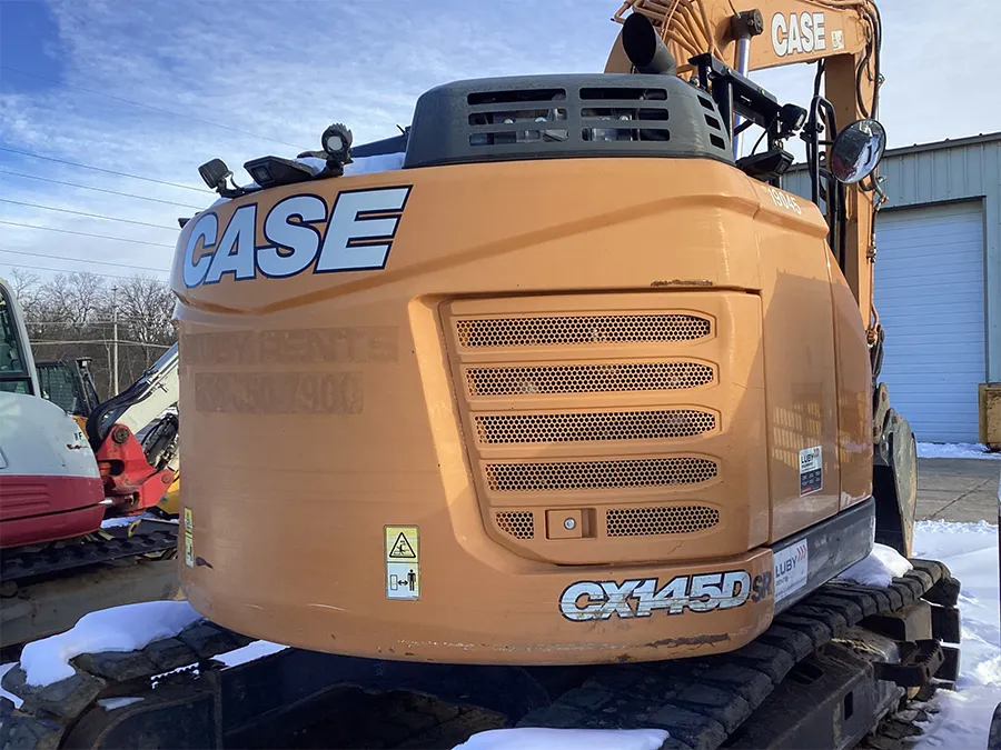 CASE 145D SR Full Size Excavator Back Right