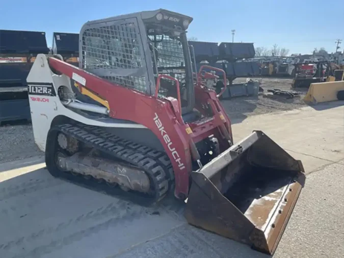 Takeuchi skid steer tl12r2 front right