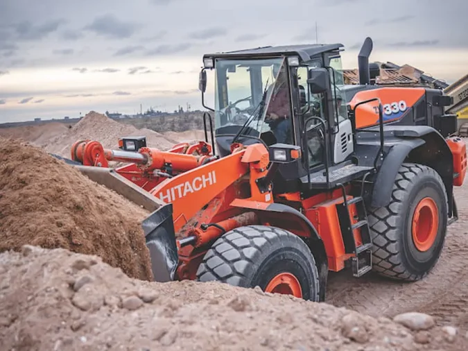 hitachi wheel loader large zw330-6 moving dirt