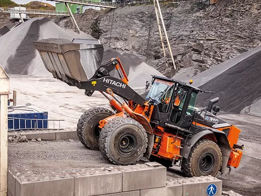 hitachi large wheel loader landcros zw310-7 rock