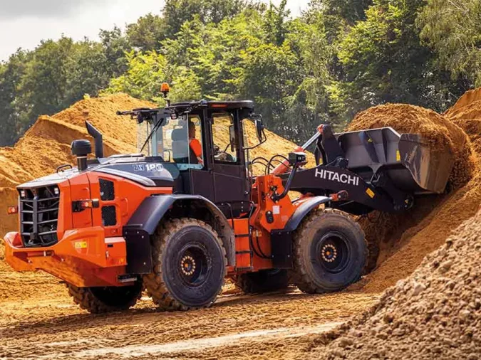 hitachi landcros wheel loader zw180-7 back working