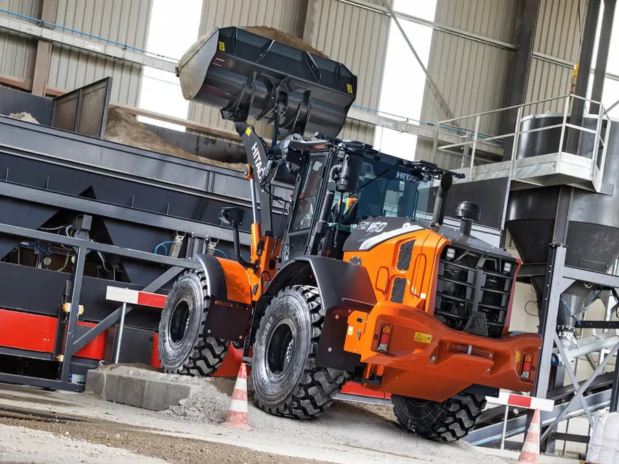 zw160-7 hitachi landcross medium wheel loader back